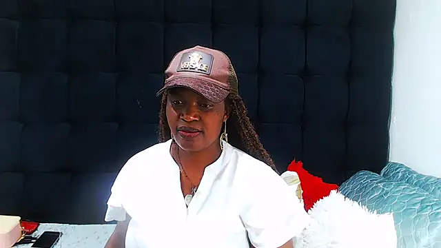 TaurusClitCake online show from October 15, 9:53 am