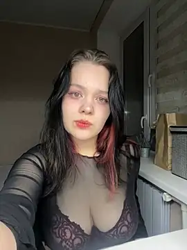 Viella Rosewood online show from March 8, 11:07 pm