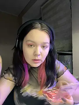 Viella Rosewood online show from March 12, 11:12 pm