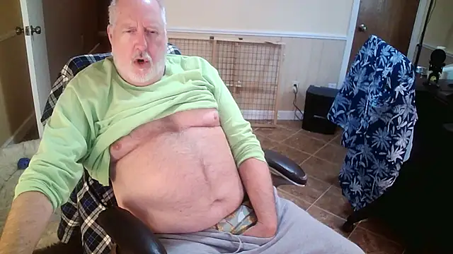 superbearboss online show from November 21, 4:38 pm