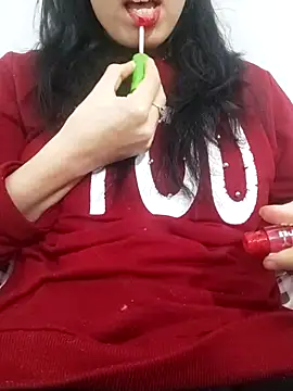 Snapshot of saraaxx1 chatting on March 12, 8:20 pm saraaxx1 online show from March 12, 8:20 pm