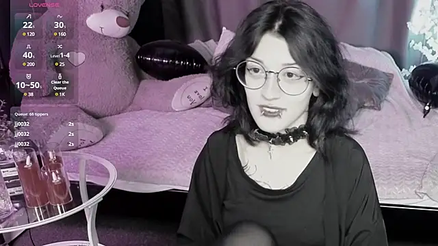 Setsunai  online show from March 14, 2:42 am