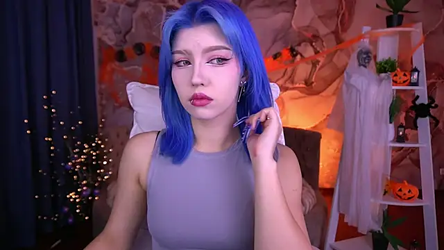 Snapshot of SelenaIris chatting on November 1, 9:28 pm SelenaIris online show from November 1, 9:28 pm