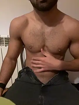 Snapshot of LucianDraven chatting on September 27, 4:23 pm LucianDraven online show from September 27, 4:23 pm