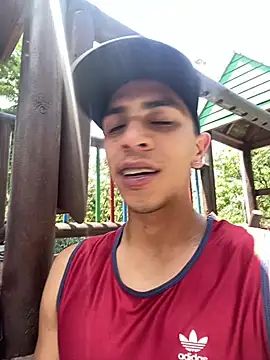 Snapshot of Monkey_uchiha777 chatting on March 22, 6:03 pm Monkey uchiha777 online show from March 22, 6:03 pm