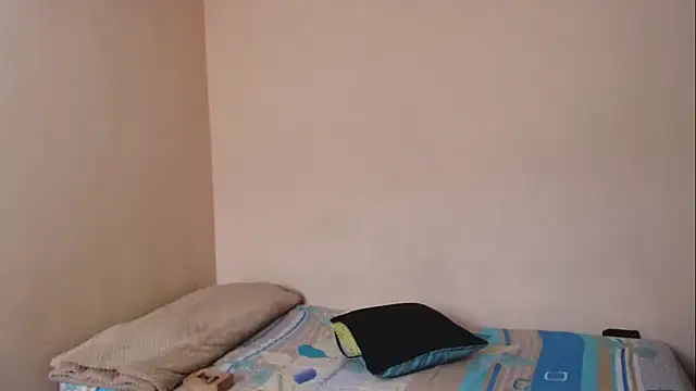 Snapshot of Monkey_uchiha777 chatting on September 16, 7:26 pm Monkey uchiha777 online show from September 16, 7:26 pm