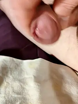 Snapshot of --Serhei-- chatting on October 20, 8:31 pm --Serhei-- online show from October 20, 8:31 pm