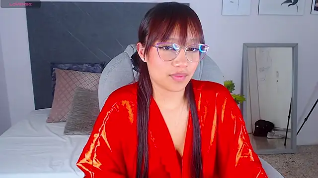 Snapshot of sharon_rosse__ chatting on March 7, 3:39 pm sharon rosse online show from March 7, 3:39 pm