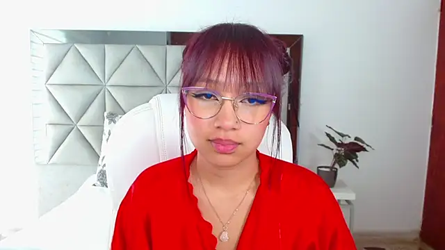 Snapshot of sharon_rosse__ chatting on March 15, 3:37 pm sharon rosse online show from March 15, 3:37 pm