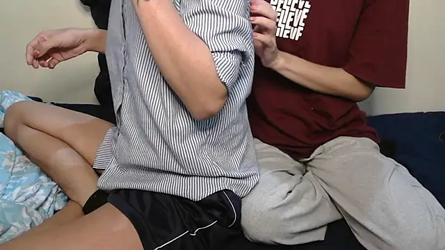 Snapshot of NaughtyThrouple007 chatting on November 16, 7:03 am NaughtyThrouple007 online show from November 16, 7:03 am