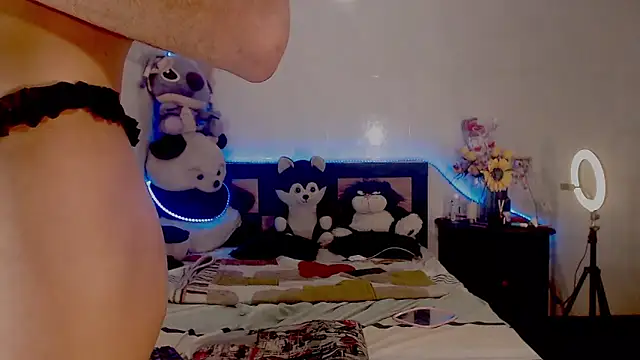 KimberlyXtreme online show from September 15, 9:15 pm