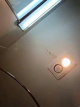 Snapshot of KITTYBOOBOOFUXX chatting on November 13, 5:28 am KITTYBOOBOOFUXX online show from November 13, 5:28 am