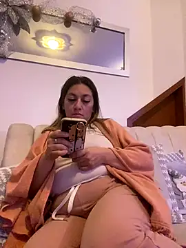 Luna-nevada online show from December 21, 1:02 am