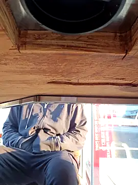 Snapshot of Gotabodiee chatting on October 23, 11:42 am Gotabodiee online show from October 23, 11:42 am