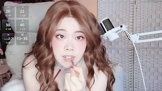 Cocobee online show from March 6, 3:52 pm