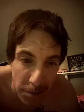 Snapshot of sexytattedbabe chatting on December 17, 10:43 am sexytattedbabe online show from December 17, 10:43 am