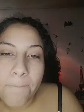 esmeralda jadees online show from March 14, 6:39 pm