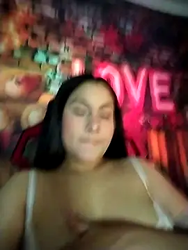 esmeralda jadees online show from February 7, 8:56 pm