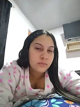 esmeralda jadees online show from May 27, 1:30 pm