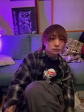 Snapshot of ryokunero chatting on November 29, 1:47 pm ryokunero online show from November 29, 1:47 pm