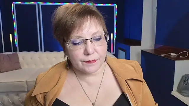 Kira Kenet online show from March 11, 2:51 pm