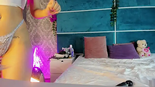 SunnyGlow online show from November 5, 5:40 am