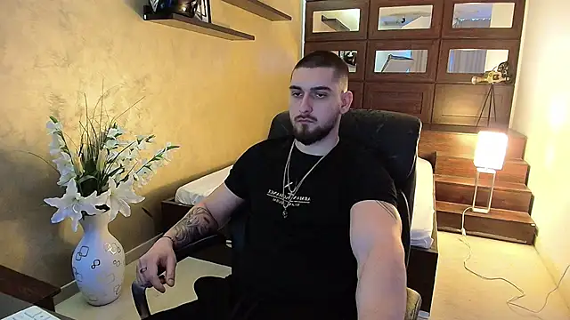 Snapshot of MatiasDean chatting on March 20, 9:48 am MatiasDean online show from March 20, 9:48 am
