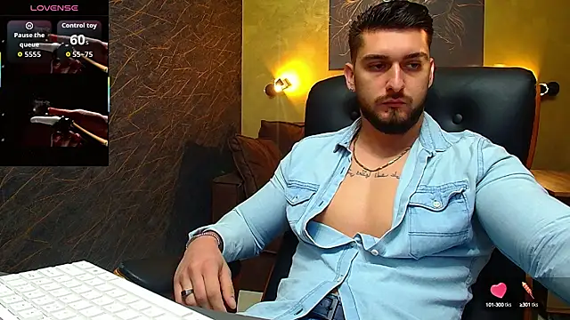 Snapshot of MatiasDean chatting on September 15, 5:18 am MatiasDean online show from September 15, 5:18 am