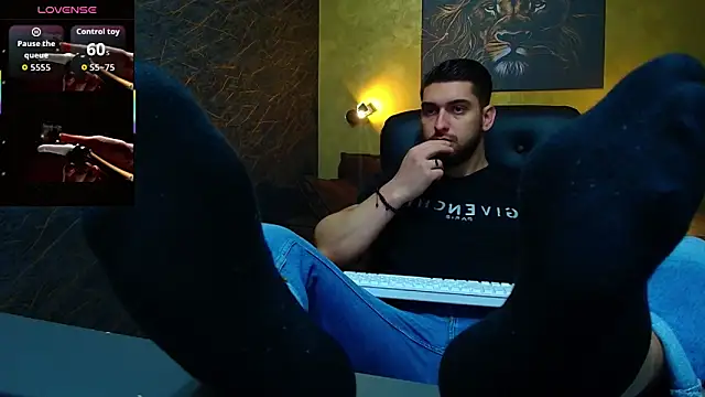 Snapshot of MatiasDean chatting on September 23, 4:59 am MatiasDean online show from September 23, 4:59 am