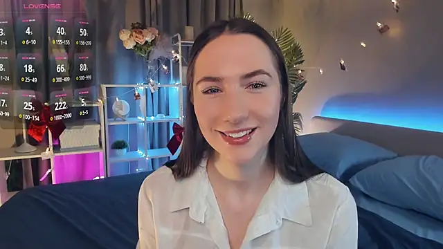 Snapshot of Kira_mindnes chatting on March 16, 12:12 am Kira mindnes online show from March 16, 12:12 am