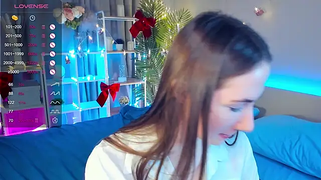 Snapshot of Kira_mindnes chatting on March 20, 11:02 pm Kira mindnes online show from March 20, 11:02 pm