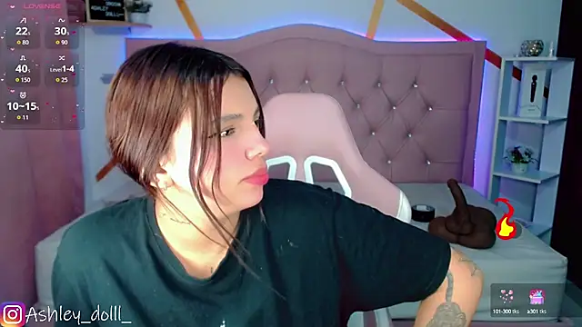 Ashley dolll online show from October 3, 9:12 pm