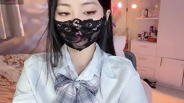 Snapshot of MI_KA22 chatting on March 14, 8:10 am MI KA22 online show from March 14, 8:10 am