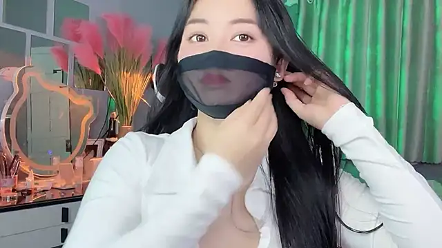 Snapshot of MI_KA22 chatting on October 24, 7:16 am MI KA22 online show from October 24, 7:16 am