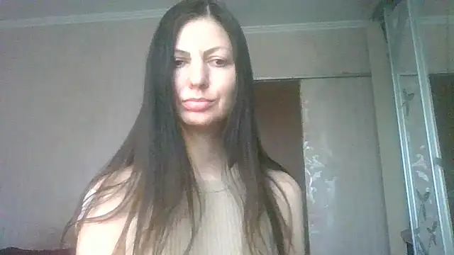 Snapshot of AliseWats chatting on March 17, 12:04 pm AliseWats online show from March 17, 12:04 pm