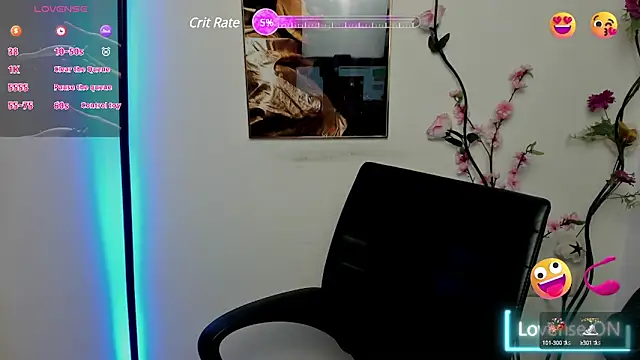 Snapshot of emma_luv777 chatting on March 12, 5:35 am emma luv777 online show from March 12, 5:35 am