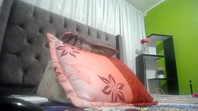 ANA-BULLOCK- online show from September 14, 4:28 pm