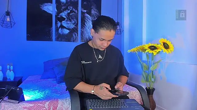 Draco collins online show from December 2, 8:26 pm