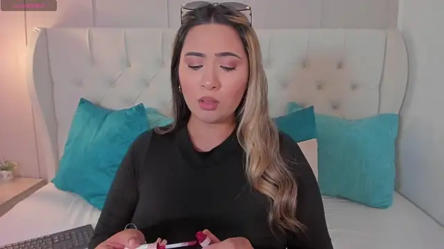 megan jonesss online show from October 8, 9:34 pm