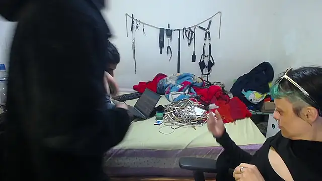 freyaa sorcerees online show from March 18, 4:15 am