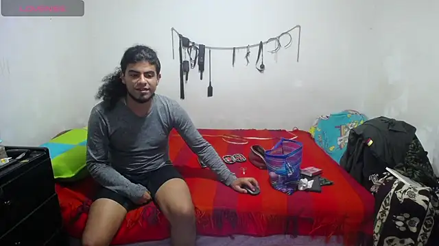 freyaa sorcerees online show from March 22, 7:36 am