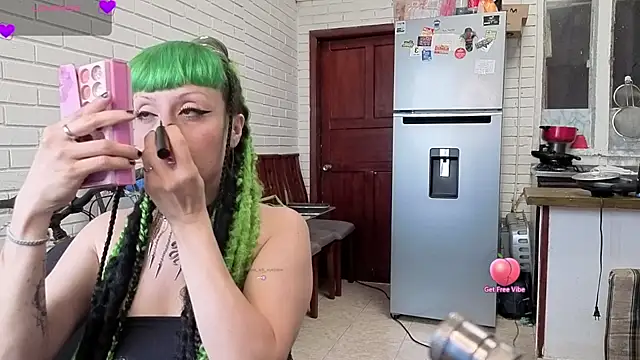 freyaa sorcerees online show from October 4, 7:01 pm