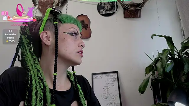 freyaa sorcerees online show from October 21, 6:52 pm