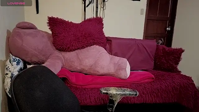 freyaa sorcerees online show from January 13, 10:09 am