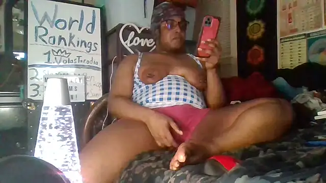 GardeniaFields online show from September 18, 4:47 am