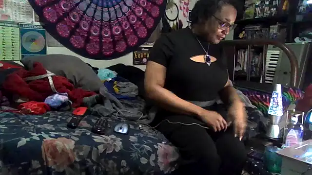 GardeniaFields online show from January 7, 4:04 am