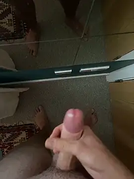 britboy09 online show from October 14, 1:56 pm