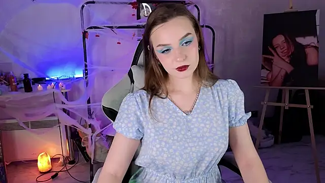 Snapshot of monicaerotic chatting on November 8, 6:18 pm monicaerotic online show from November 8, 6:18 pm