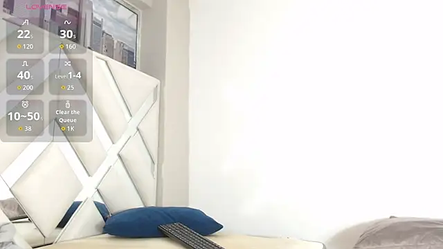 willow smitt online show from February 7, 12:42 pm