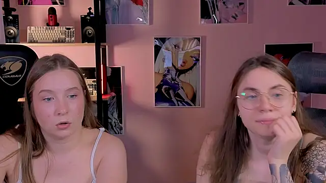 Snapshot of saint_trisha chatting on February 27, 8:09 pm saint trisha online show from February 27, 8:09 pm